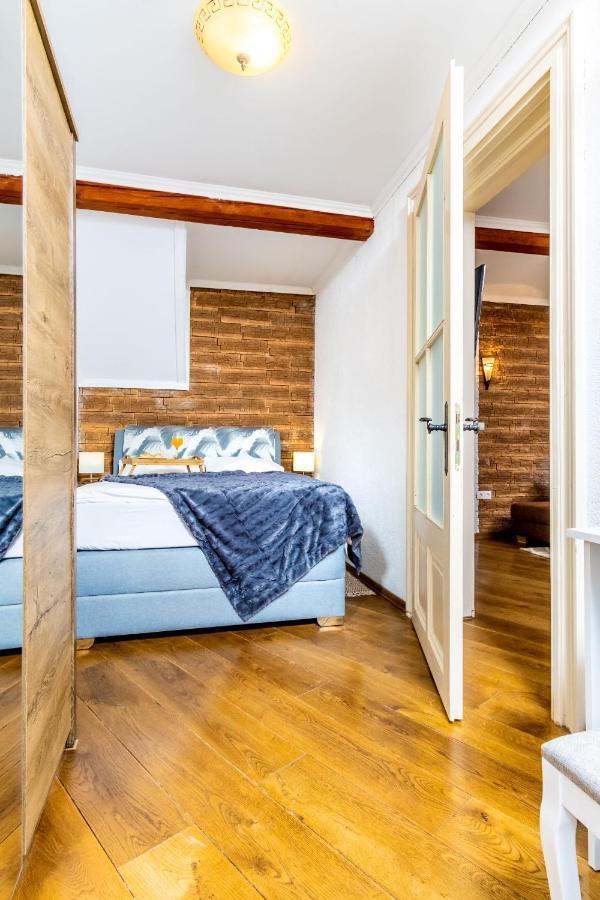 Апартаменты Zollus House Tvrda Осиек Экстерьер фото